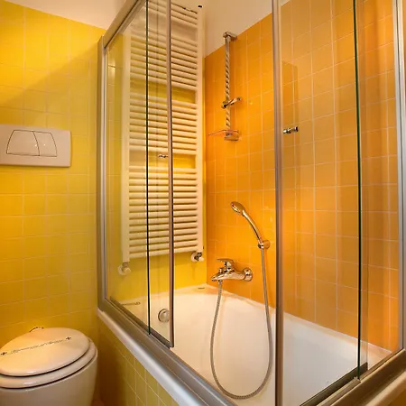 For Rent Travelers House Apartment
