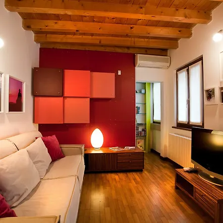Apartment For Rent Travelers House